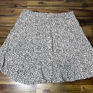 Black and White A-Line Knee-Length Skirt